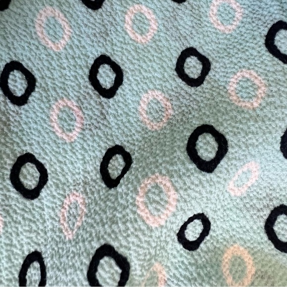 Banana Republic Geometric Off The Shoulder Blouse Sz L - Picture 13 of 14